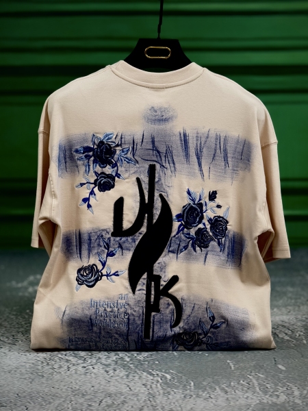 تیشرت گل رز کرم