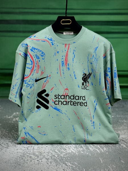 کیت باشگاهی لیورپول صدری