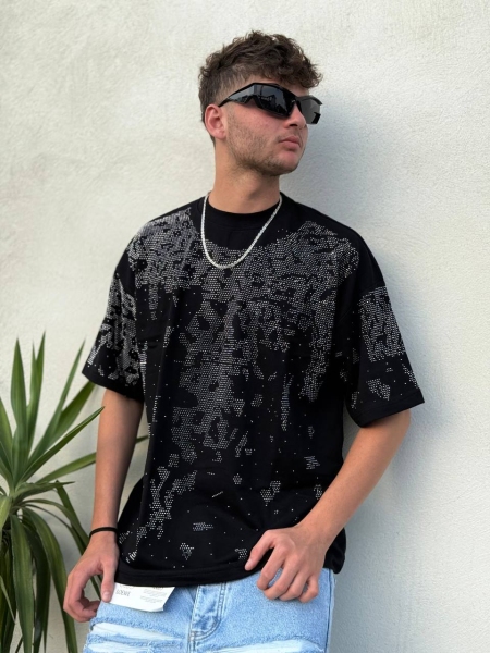 تیشرت آستین کوتاه نگین دار طرح جدید مشکی