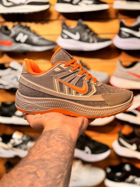 کتونی تزریق