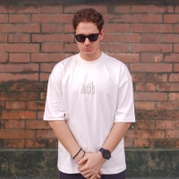 تیشرت تمام پنبه طرح دوخت نخ