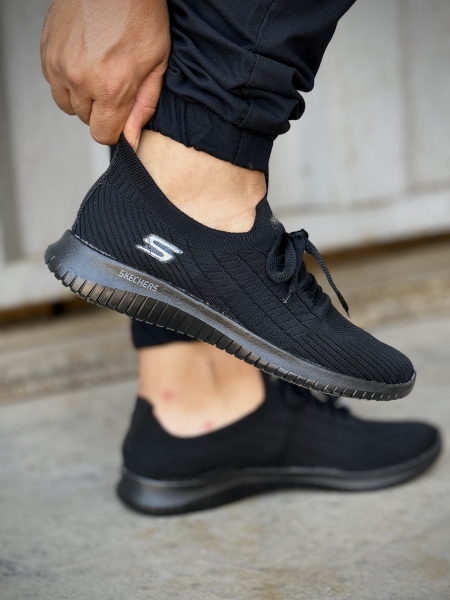 اسکیچرز ملی مشکی تمام