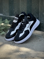 ونس اناتومیک مشکی سفید زیر سفید