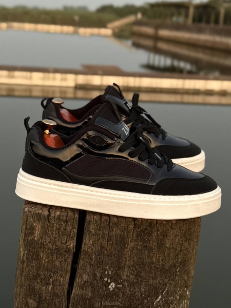 کتونی ونس ZARA مشکی کف سفید