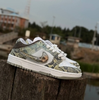 کتونی سایز میانه کاستوم NIKE DRAGON پیتون سبز سفید
