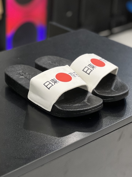 اسلیپر ژاپن