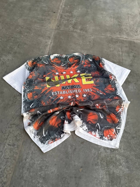 تیشرت آستین کوتاه سوزنی nike طوسی نارنجی