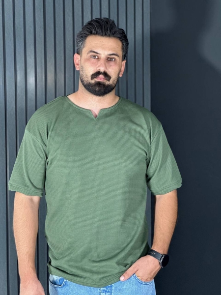 تیشرت یقه کوبایی بیسکوییتی مردانه سبز