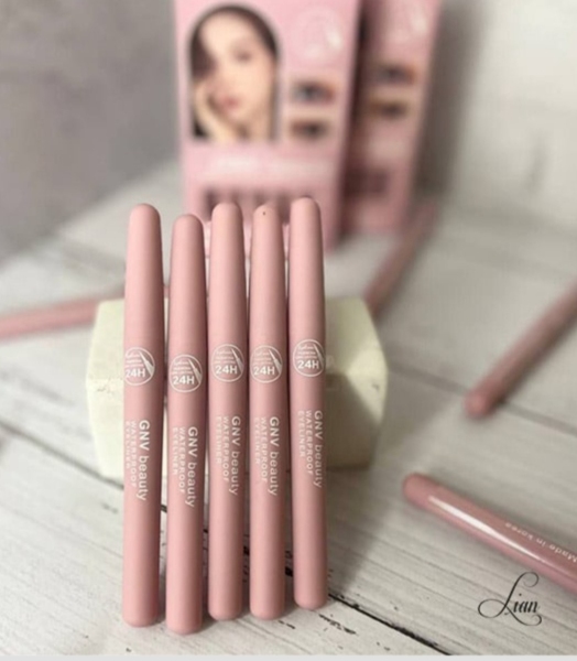 خط چشم ماژیکی کره ای