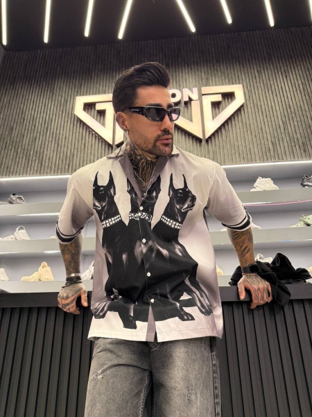 پیراهن طرح سگ