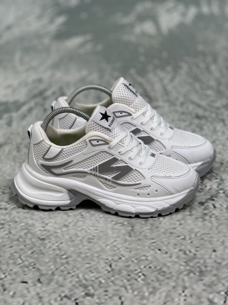 کتونی نیوبالانس مدل فشن لژ دار سفید طوسی