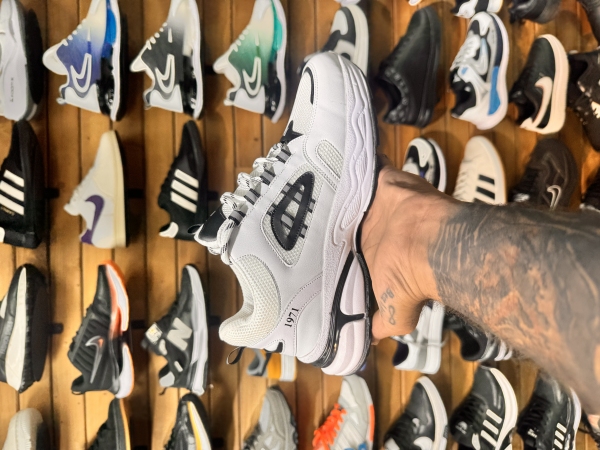 کتونی بالنسیاگا