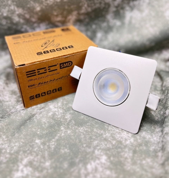 چراغ سقفی توکار اکونومی لنزدار مربع برش 7 و 8 سانت 7 وات EDC