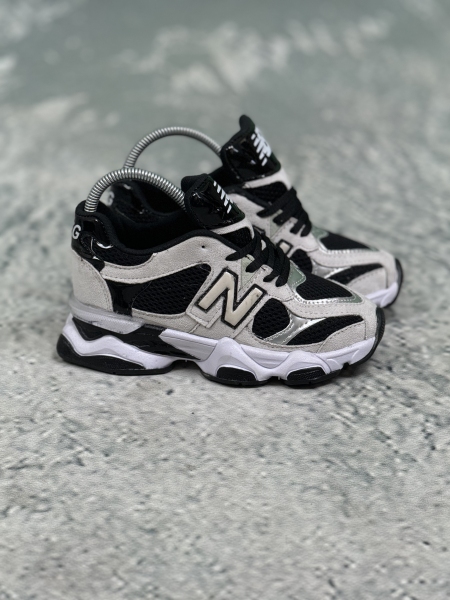 کتونی 9060 بچگانه مشکی سفید