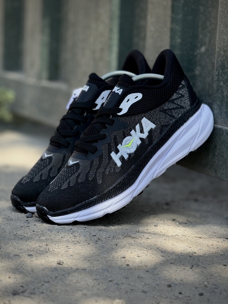 کتونی رانینگ هوکا مشکی تمام