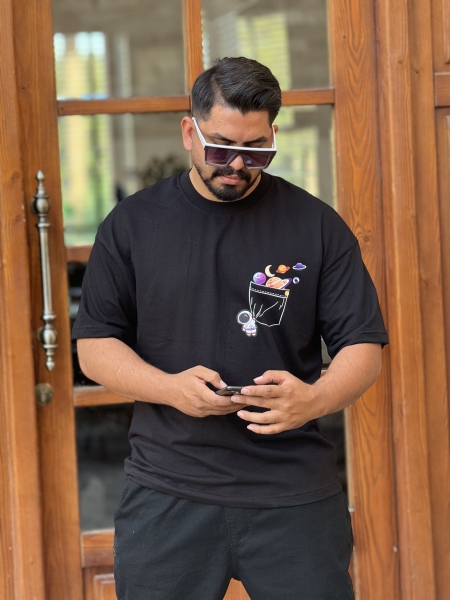 تیشرت فصانورد مشکی