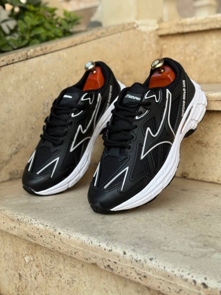 کتونی اسپرت MIZUNO مشکی سفید