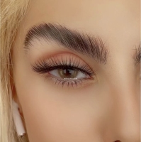 مژه ی یکسره روزانه طبیعی کارمندی