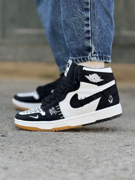 نایک وودو ساقدار سفید مشکی