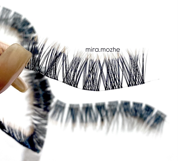 مژه امبره عسلی مشکی