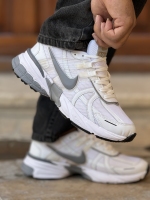 کتونی نایک v2k سفید طوسی