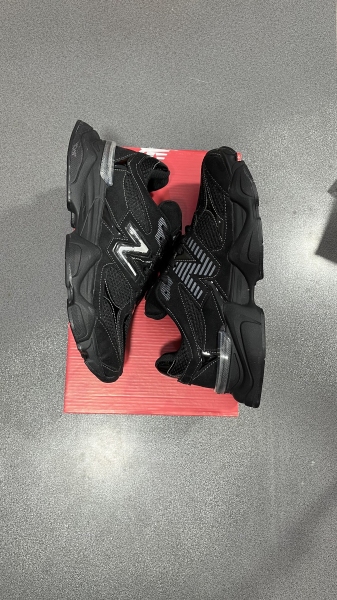 نیو بالانس9060تمام مشکی