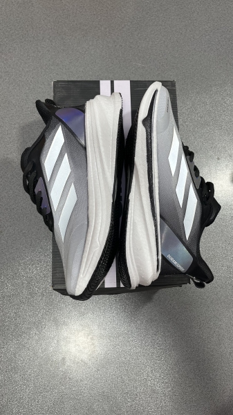 آدیداس زیره کربن طوسی مشکی