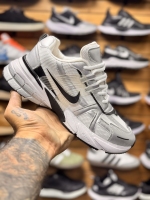 نایک وی تو کی