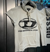 وست کلاهدار دیزل