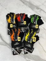 دستکش بدنسازی مچ دار