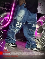 شلوار بگ جین طرحدار