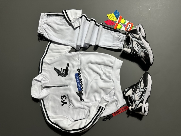 ست وای تری سفید و مشکی نیم زیپ