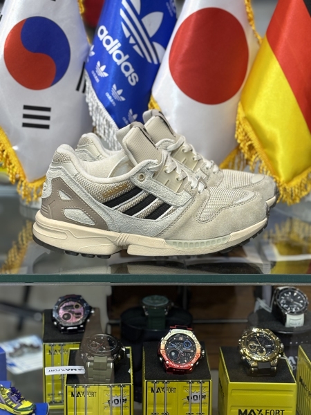 آف اسپرینگ لندن سفارش کره