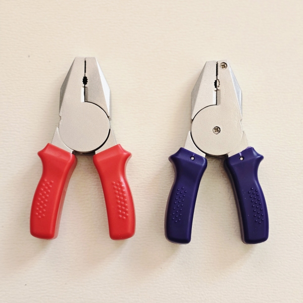 فندک طرح انبر دست