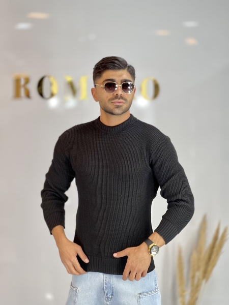 بافت یقه گرد درشت مشکی