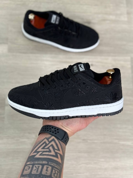 کتونی اسپرت NIKE FLOWER مشکی کف سفید