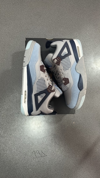 جوردن فور طوسی سرمه ای