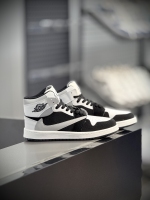 جردن ساقدار سفید مشکی