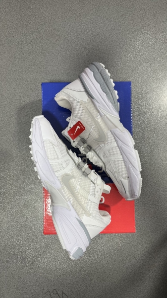 وی تو کی سفید طوسی