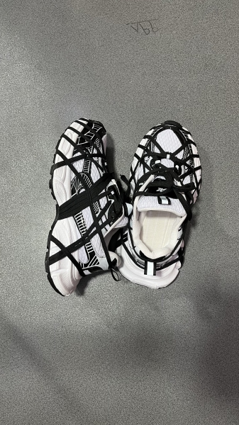 اسپایدر سفید رویه ورنی