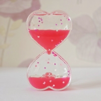 دکوری معلق قلبی