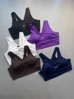 نیمتنه نایک پروانه ای