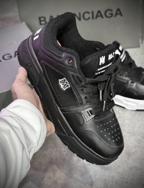 کتونی امیری