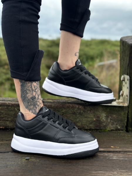 کتونی اسپرت سایز میانه مدل Bereshka مشکی سفید