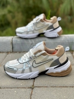 کتونی اسپرت V2K سفید نقره ای کرم