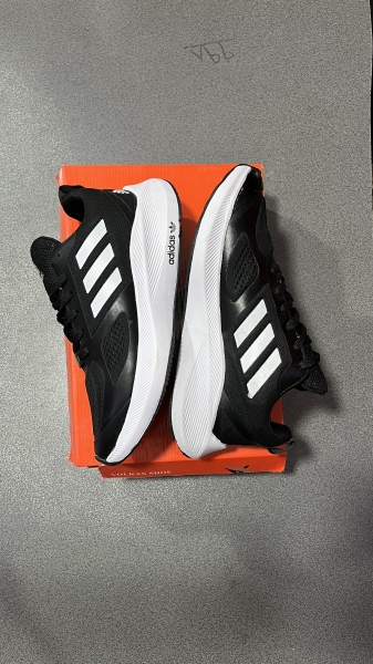 آدیداس شیلد مشکی