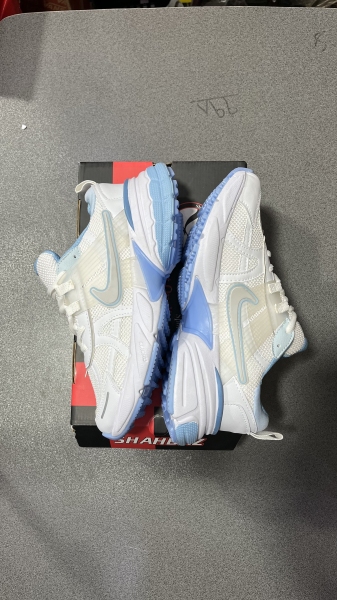 وی تو کی سفید آبی