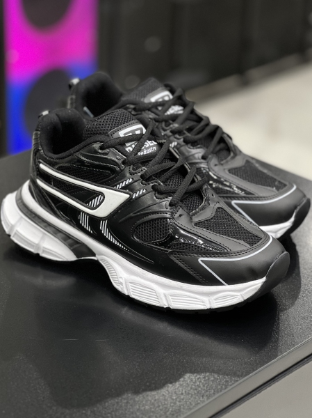 کتونی مشکی Diesel