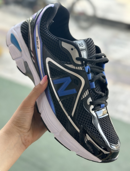 کتونی نیوبالانس بزرگ پا