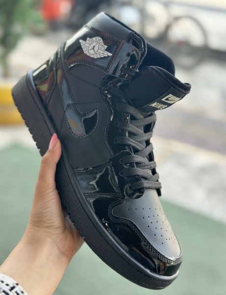 کتونی جردن وان ساقدار